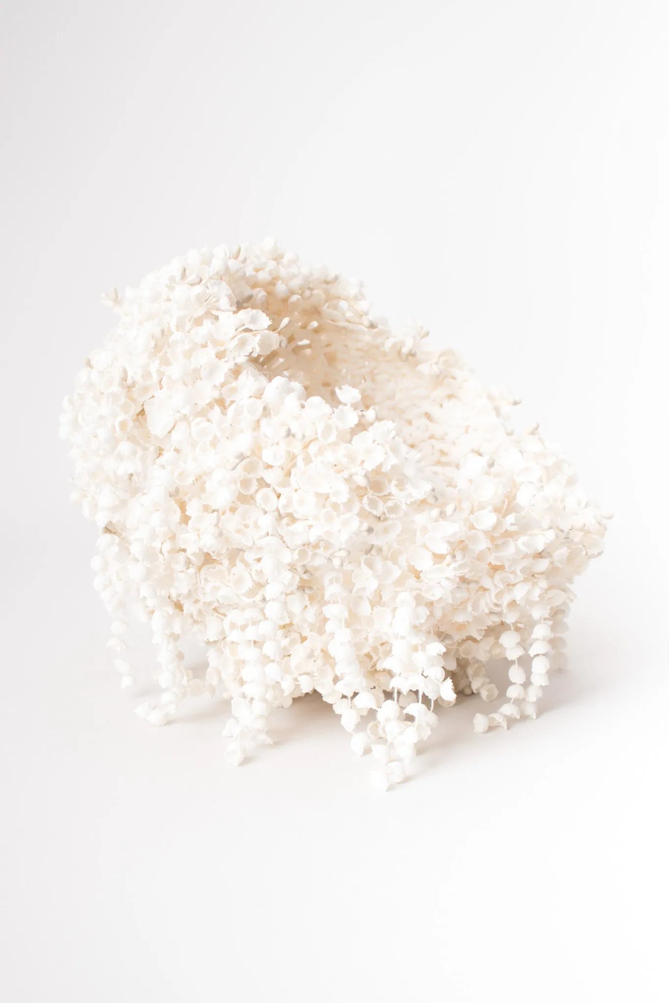 Lily Of The Valley Casque
