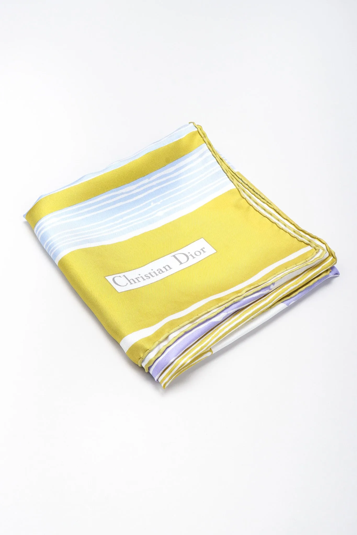 Linear Circle Seagrass Scarf