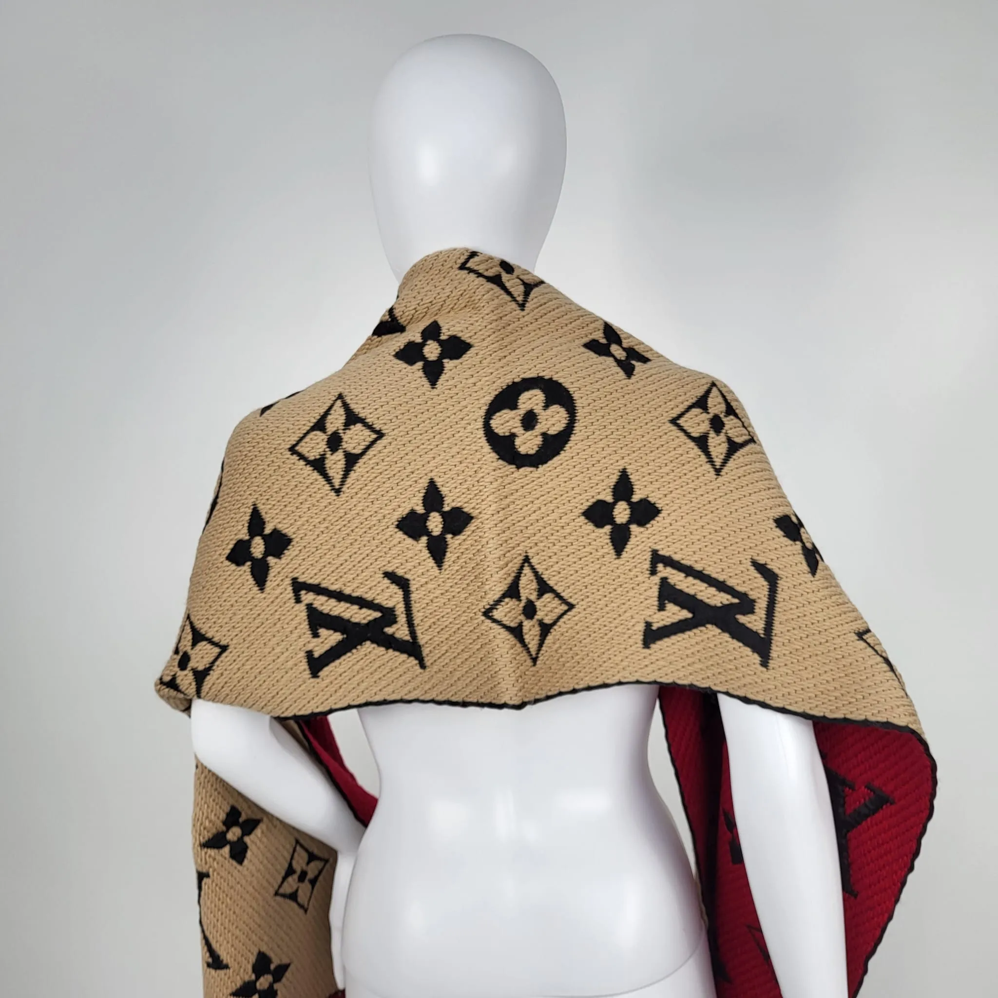 Logomania Duo Scarf