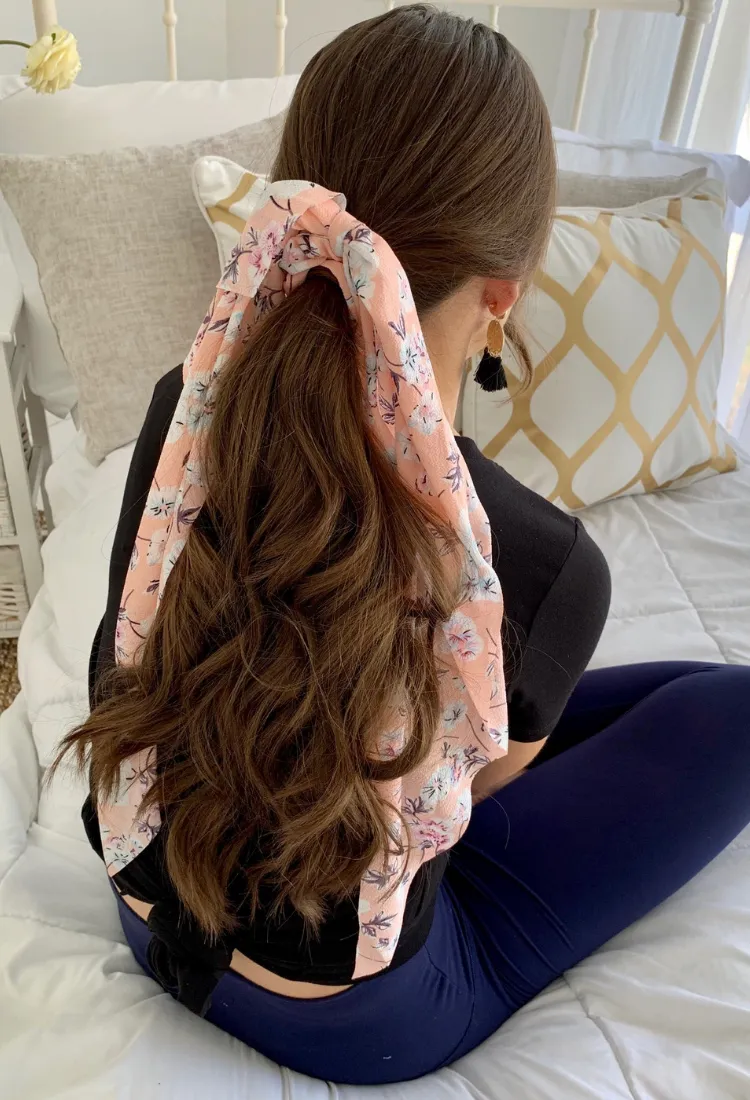 Long Tail Scarf