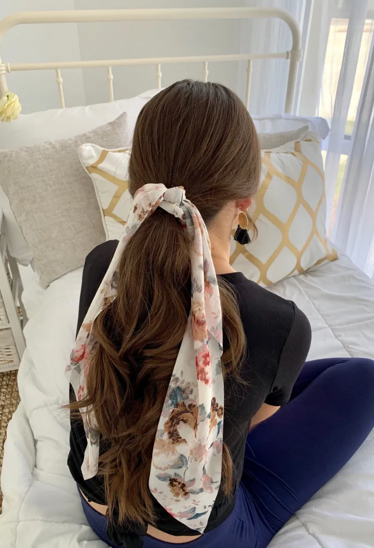 Long Tail Scarf