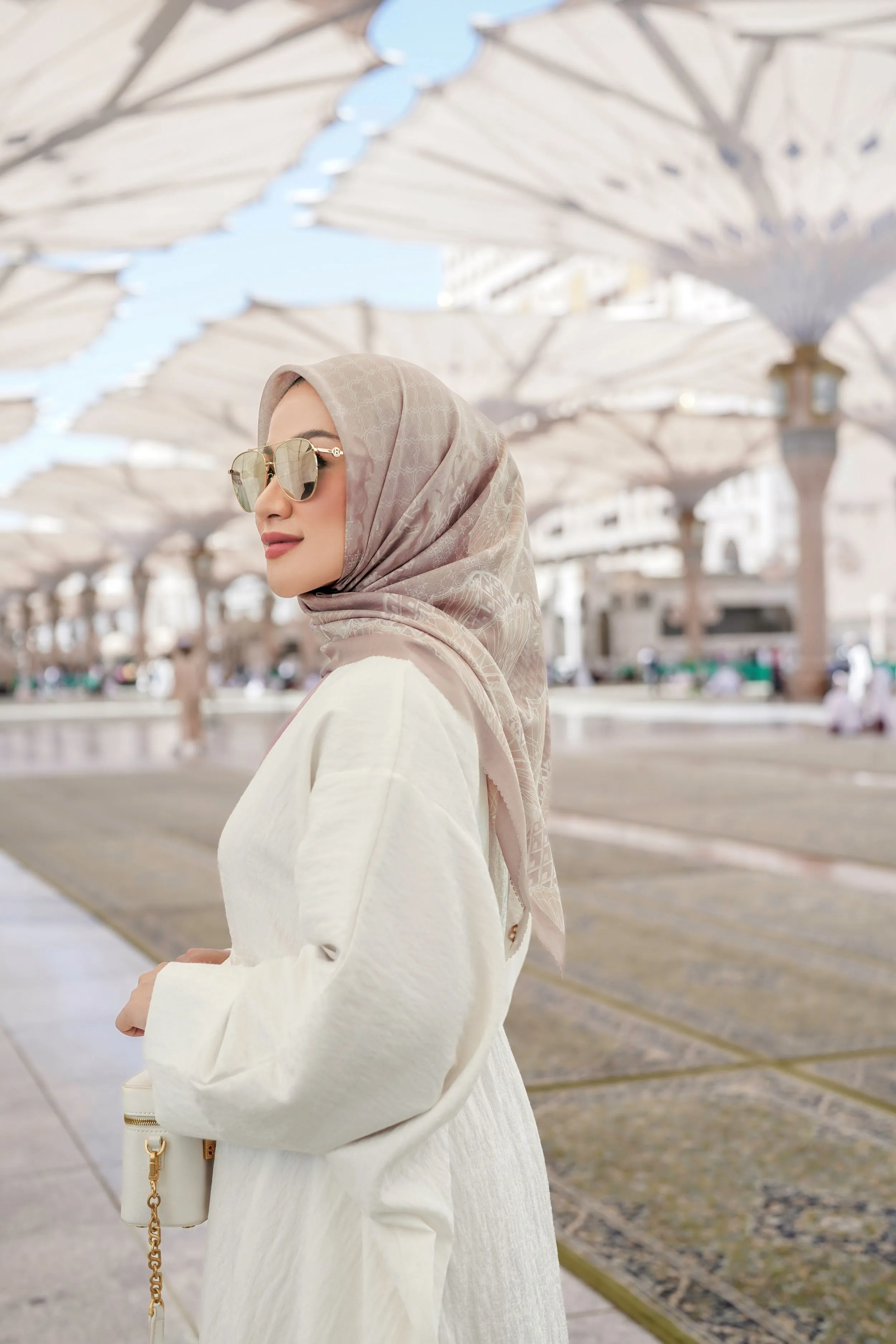 Medina 2 Square - Gentle