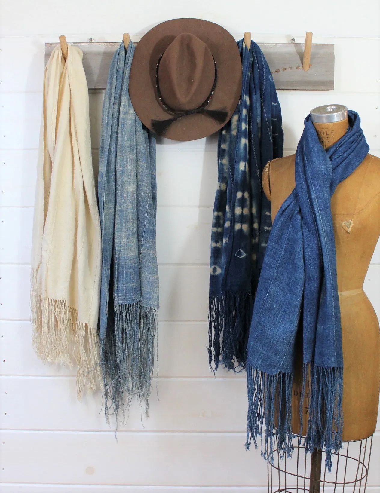 Mossi Fringe Scarves