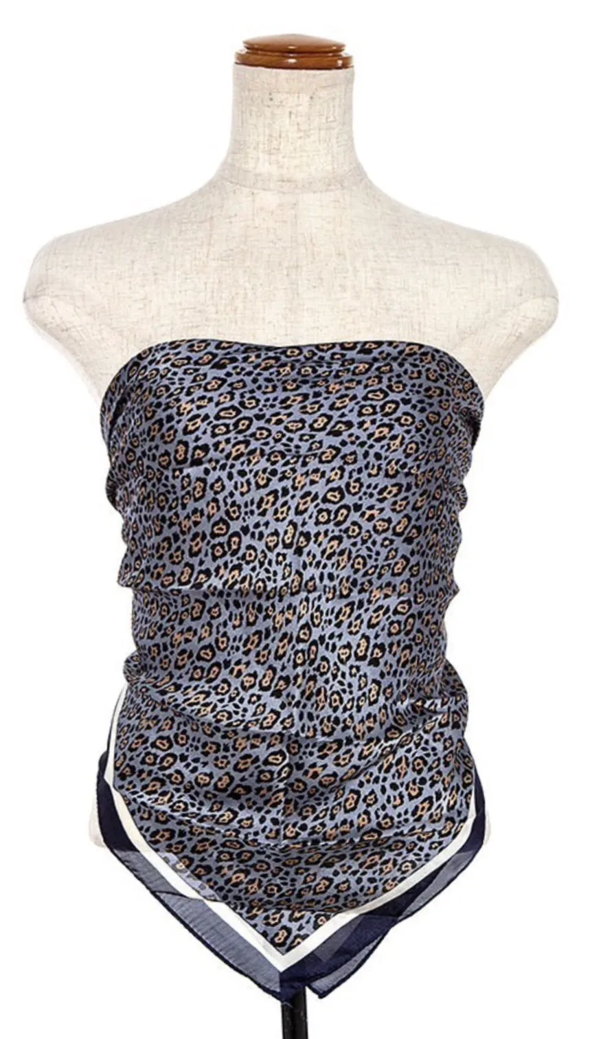 Multi use scarf