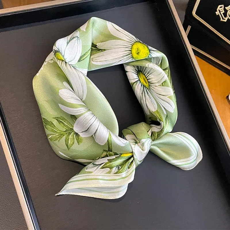 New Fashion Mulberry Silk Elegant 53cm Small Square Women's Silk Decorative Scarf Autumn And Winter Warm Scarf