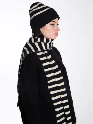 Nudaria Knitted Scarf - Caviar
