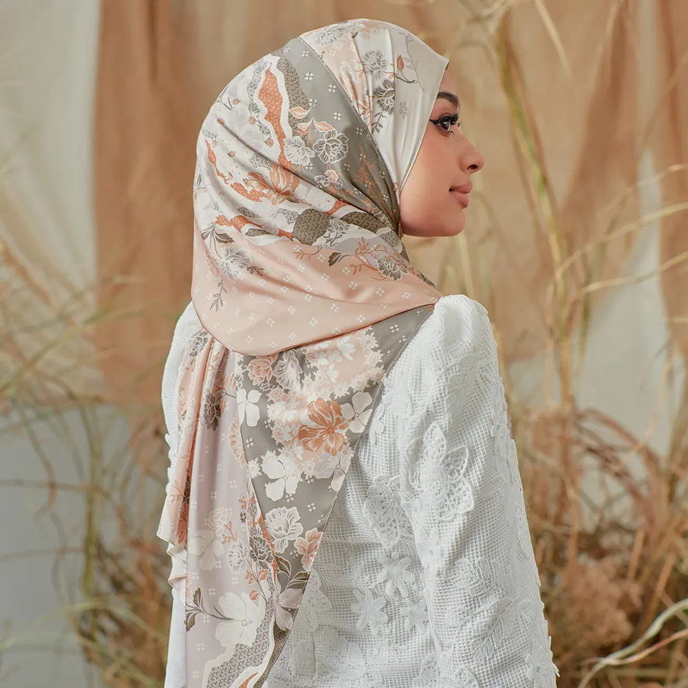 Nusantara in Sarung