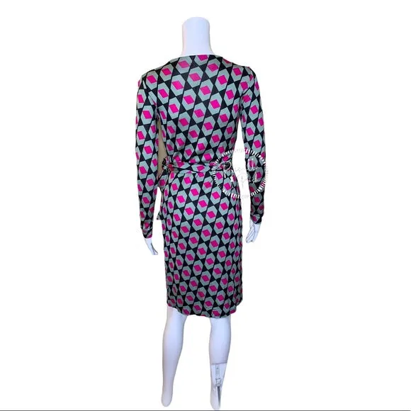 NWT Diane Von Furstenberg 100% Silk Wrap Dress