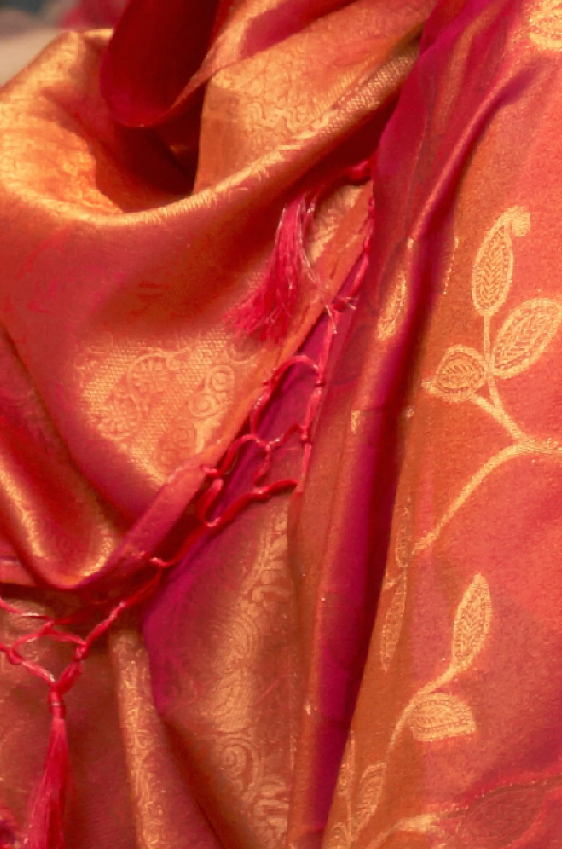 Pink Woven Silk Saree