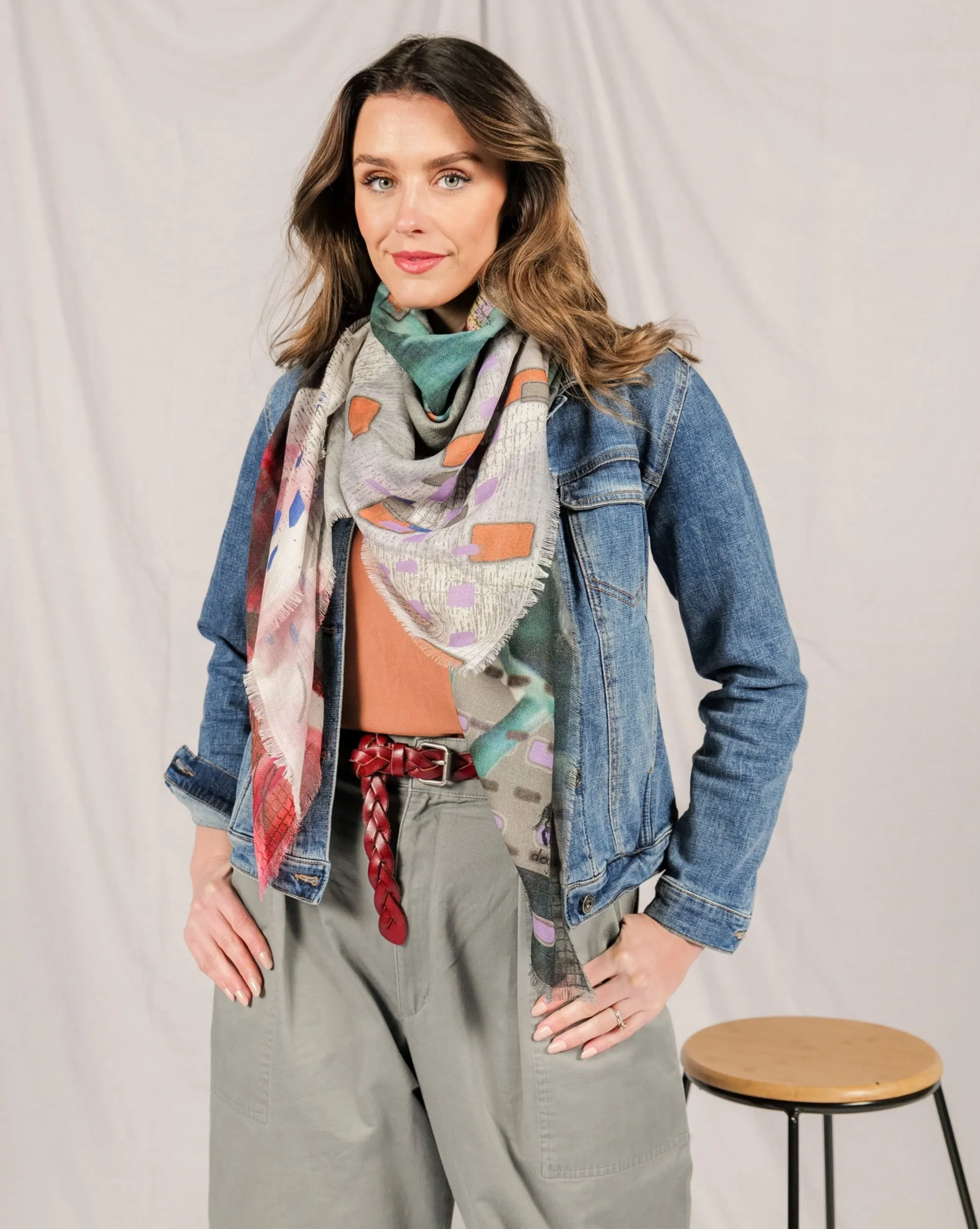 PLEACH wool scarf
