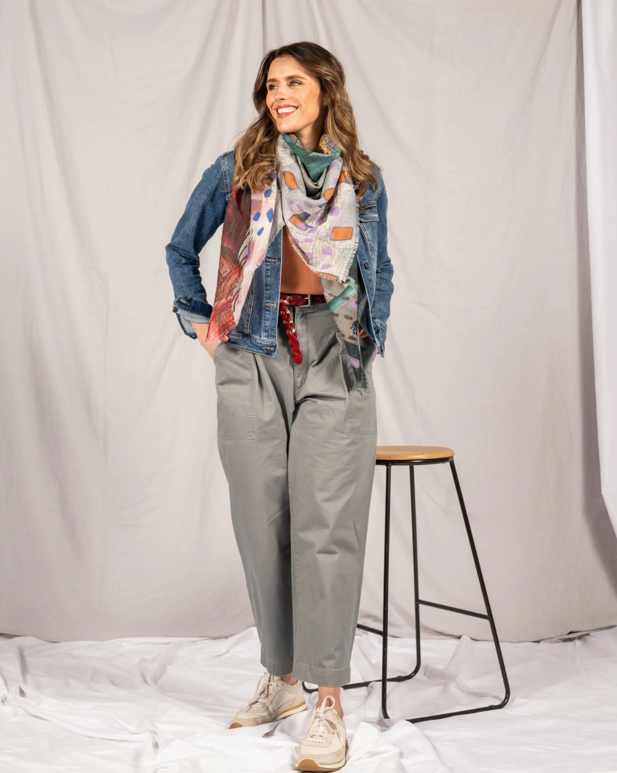 PLEACH wool scarf