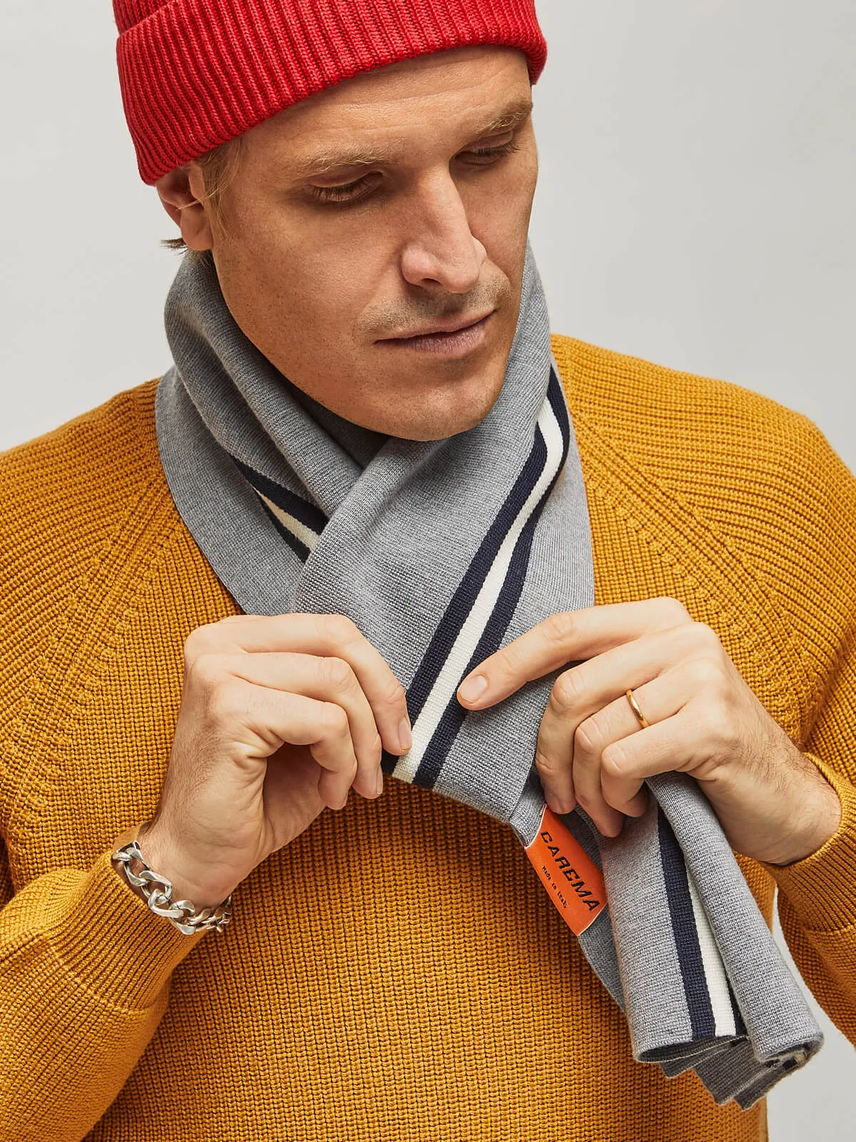 Racing Scarf in Grey