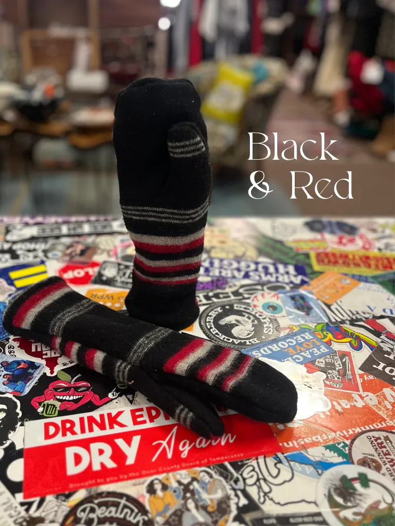 REBETTY WOOL MITTENS