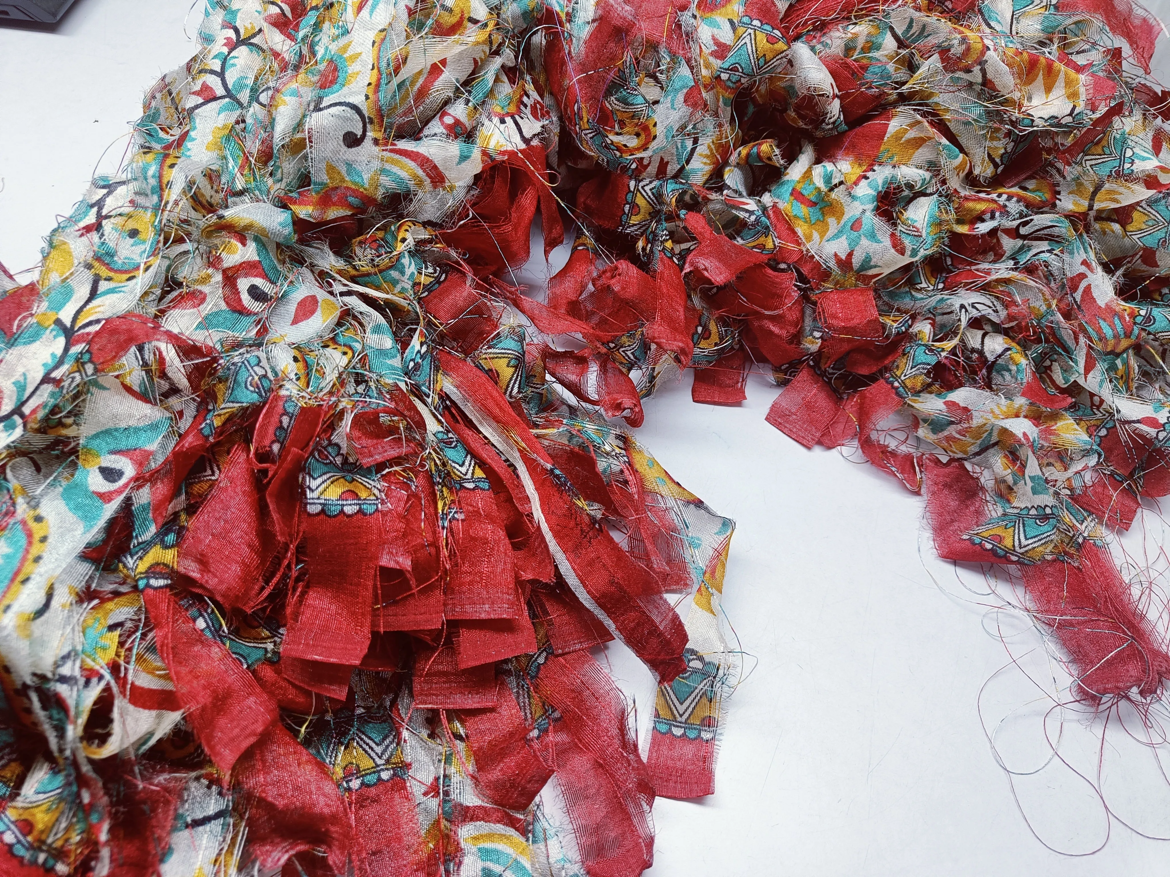 Reclaimed Indian Sari Stripe - Tomato Plant | Recycled Sari Ribbon