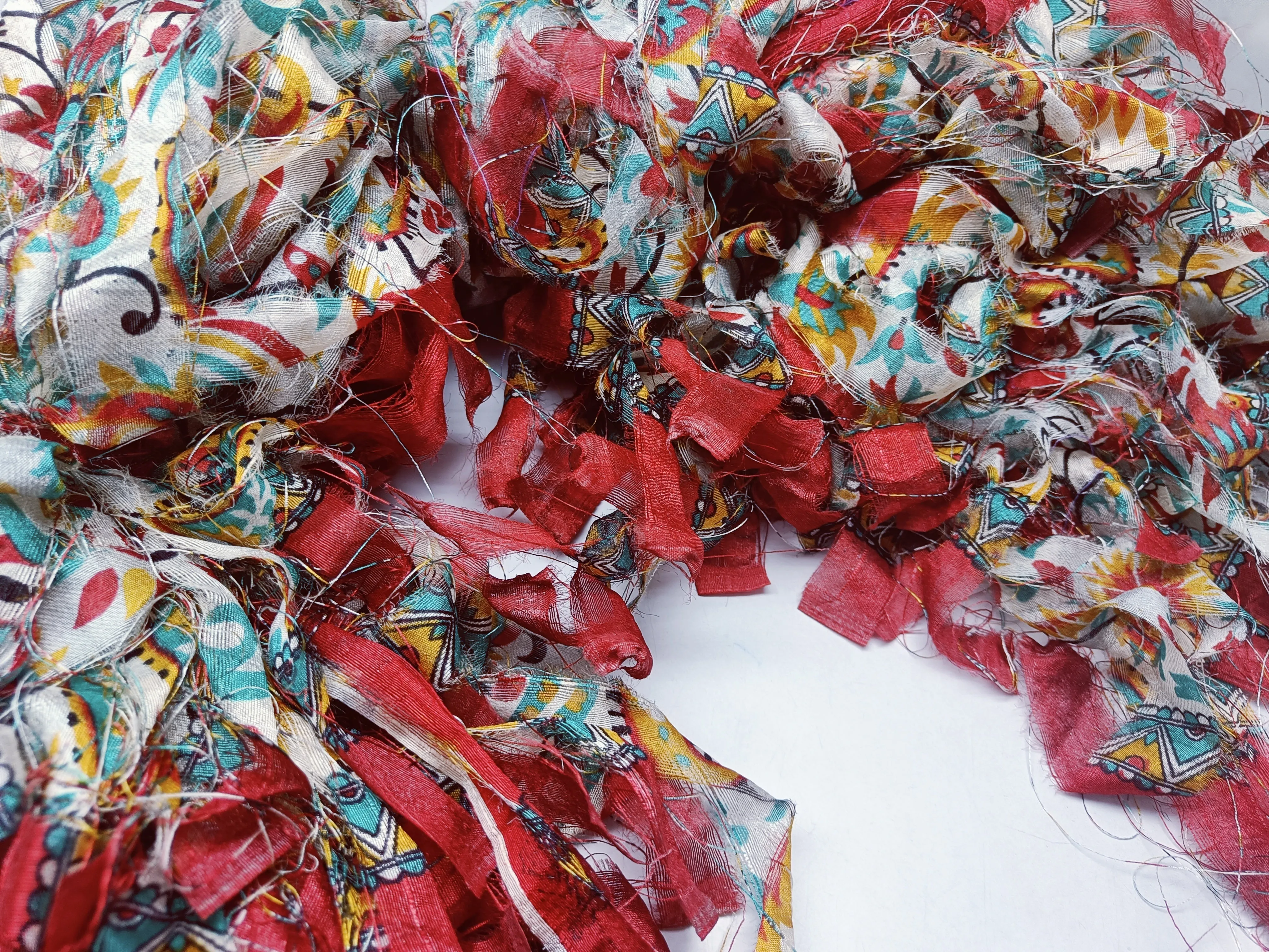 Reclaimed Indian Sari Stripe - Tomato Plant | Recycled Sari Ribbon