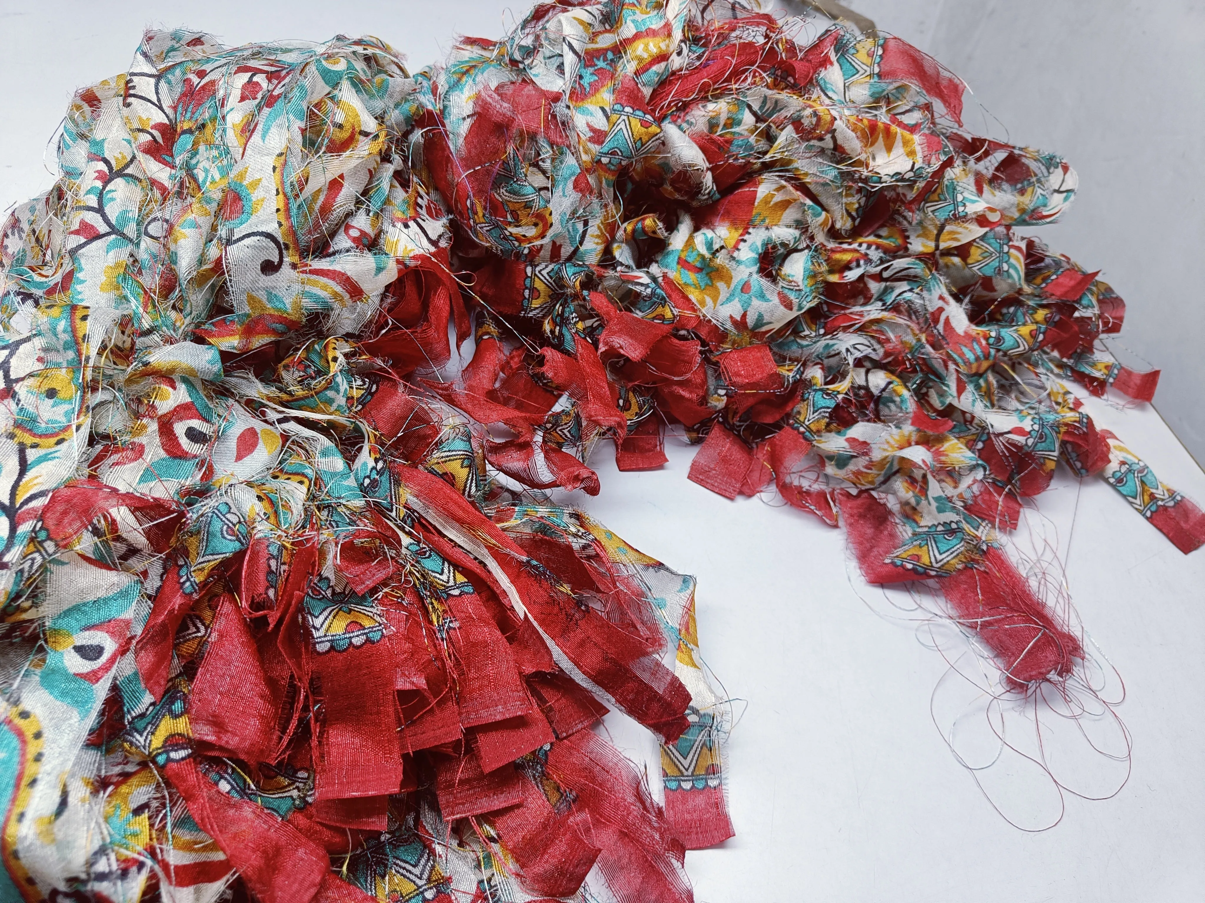 Reclaimed Indian Sari Stripe - Tomato Plant | Recycled Sari Ribbon