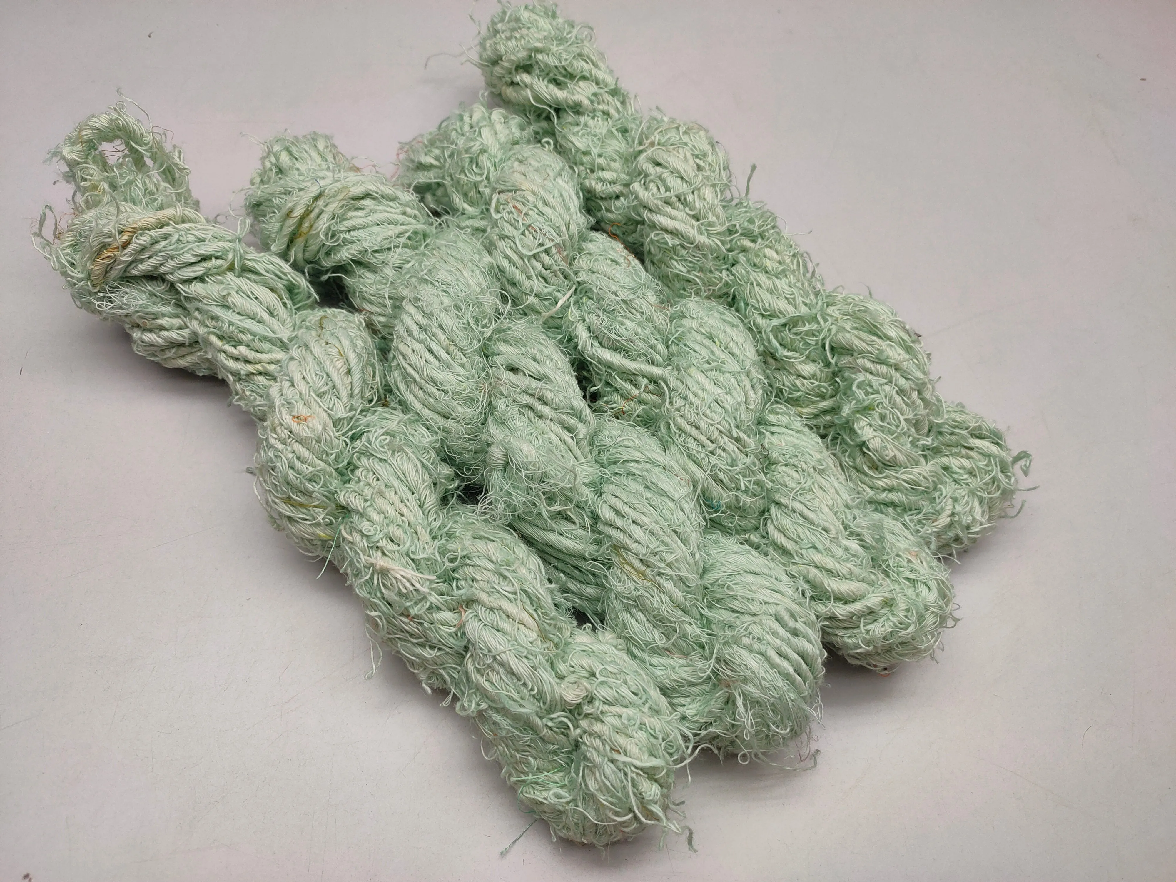 Recycled Linen Yarn Pista