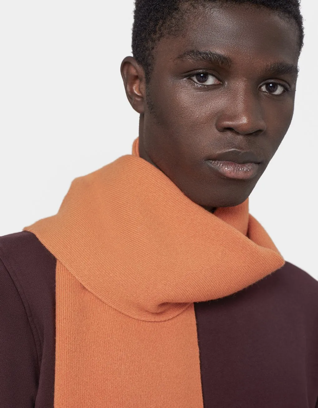 Recycled merino wool scarf in kelly green
