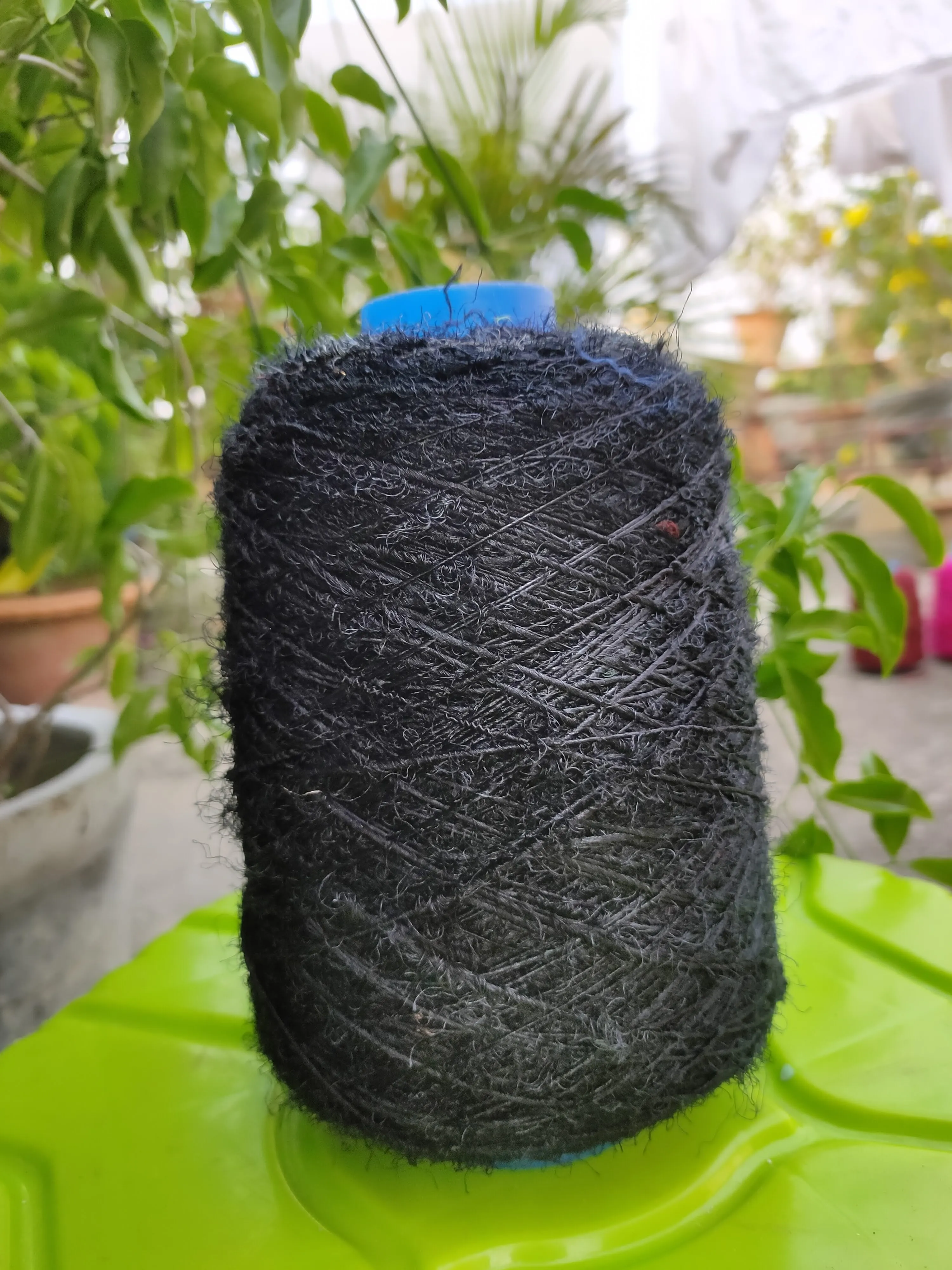 Recycled Sari Silk Yarn Prime - Black