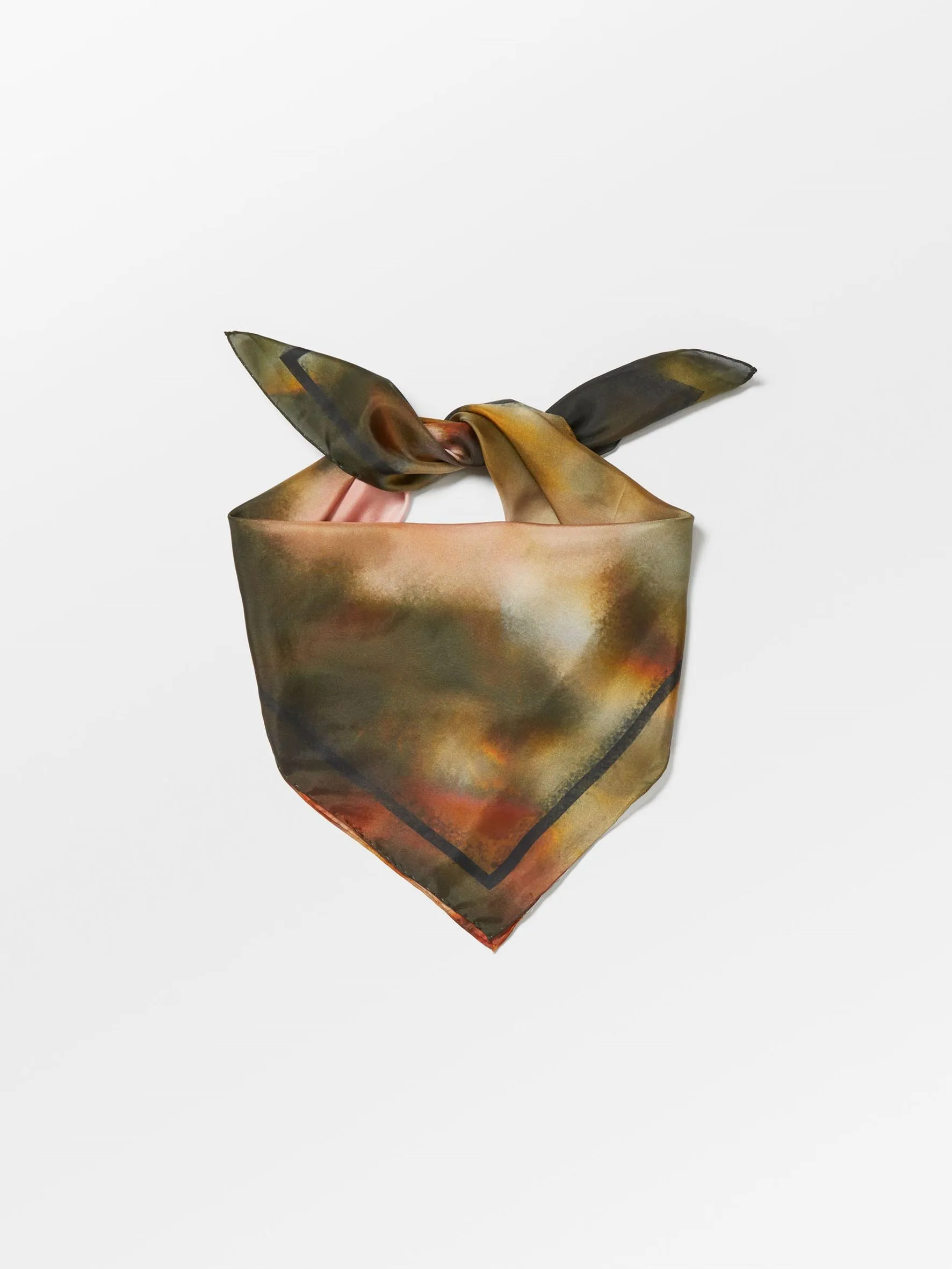 Rilia Sia Scarf