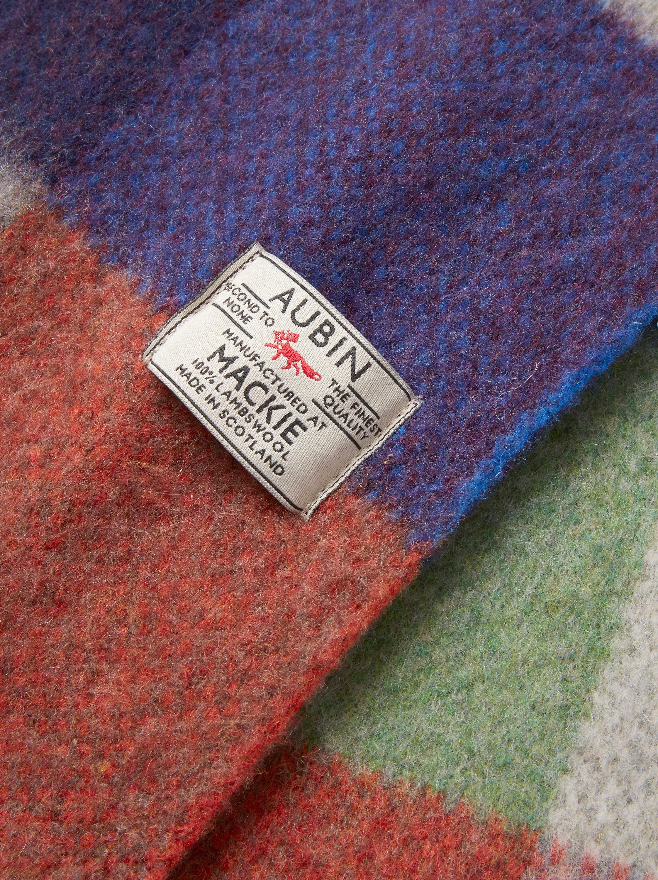 Roxby Scarf