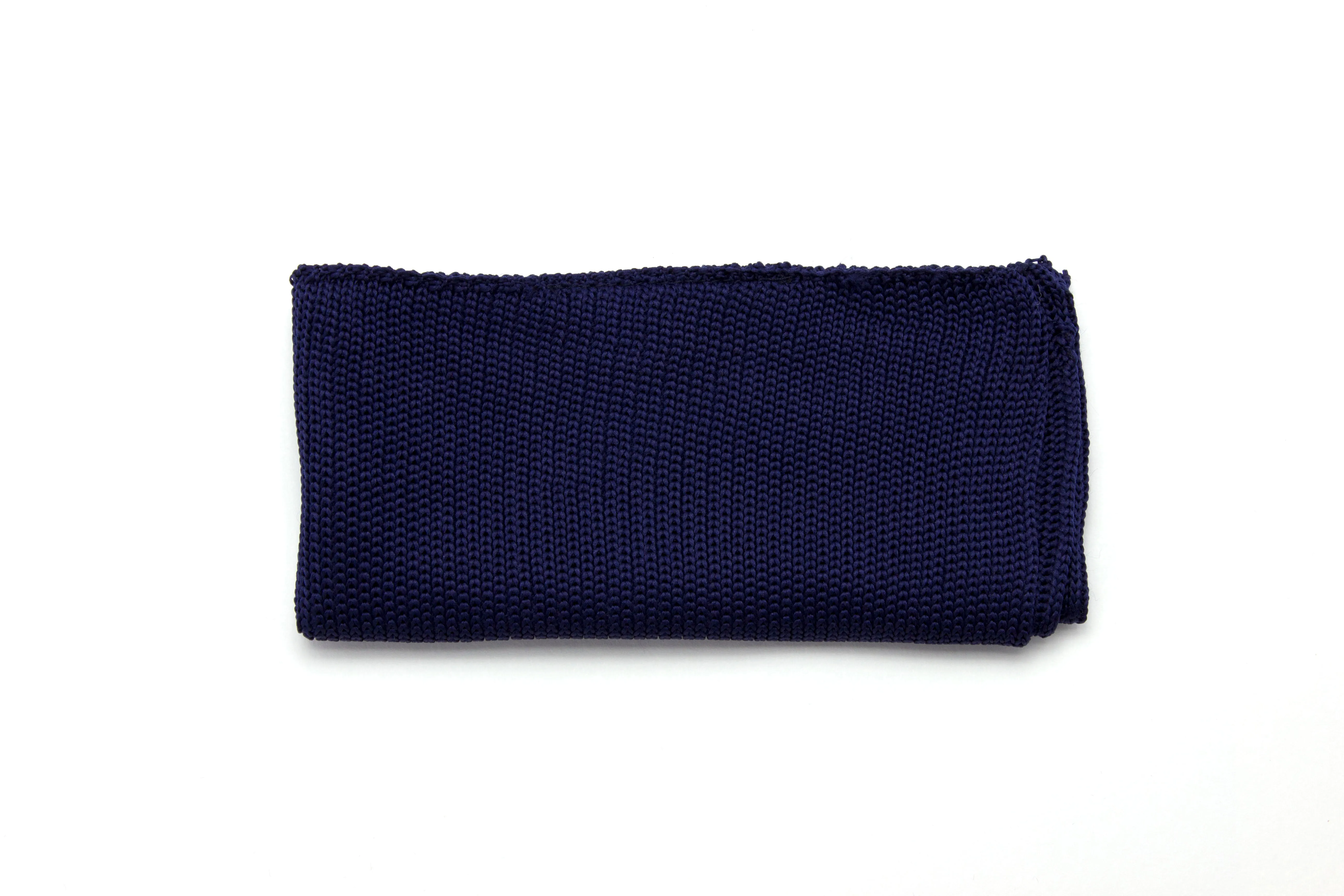 SOLID KNIT