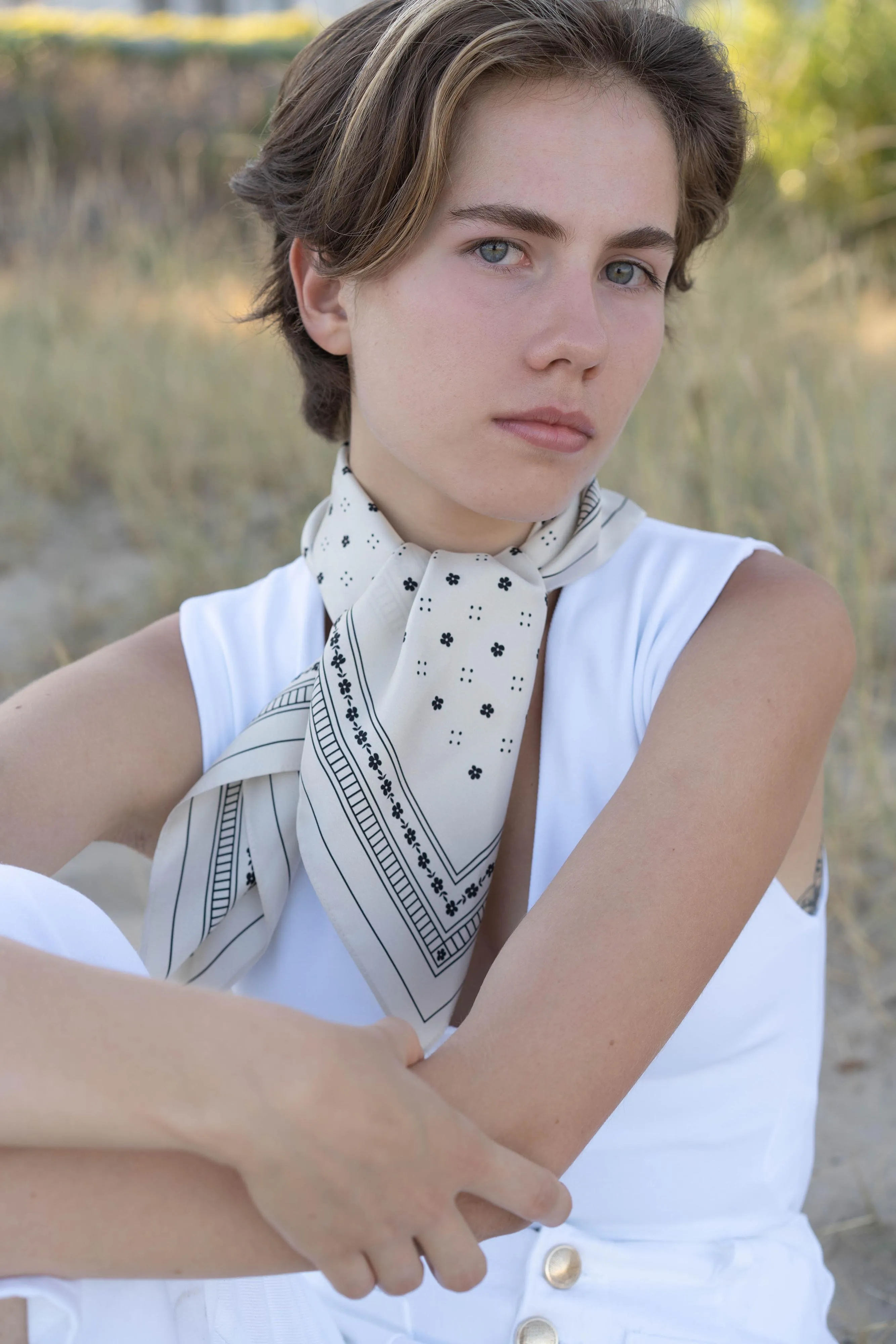 Sophia Scarf in Black and Ivory