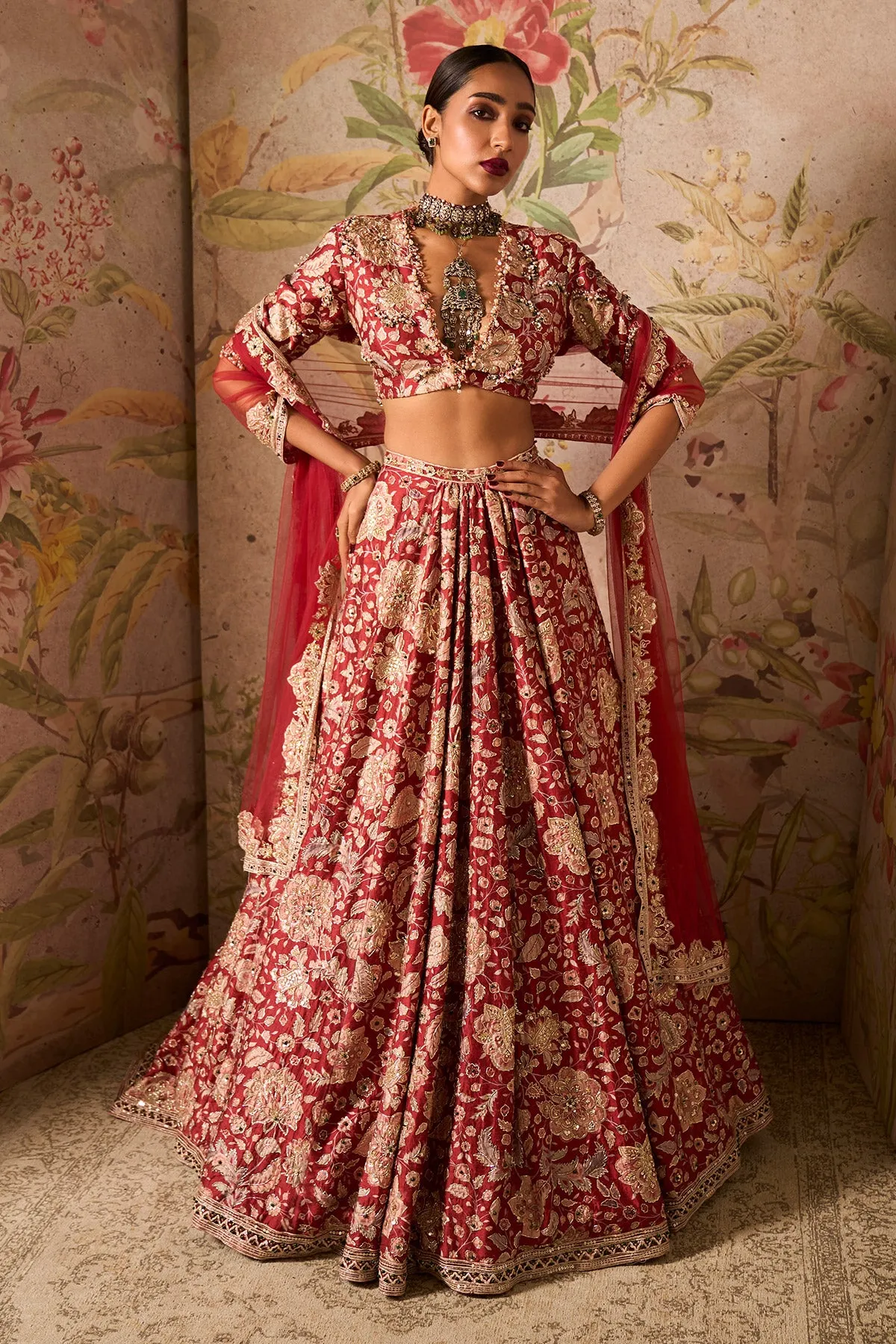 STARLET LEHENGA SET