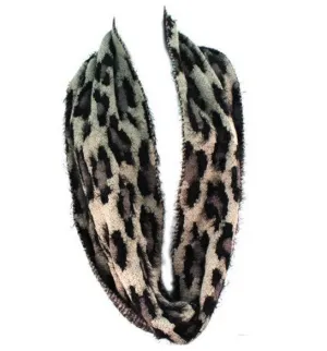 Treska | Leopard Infinity Scarf Grey