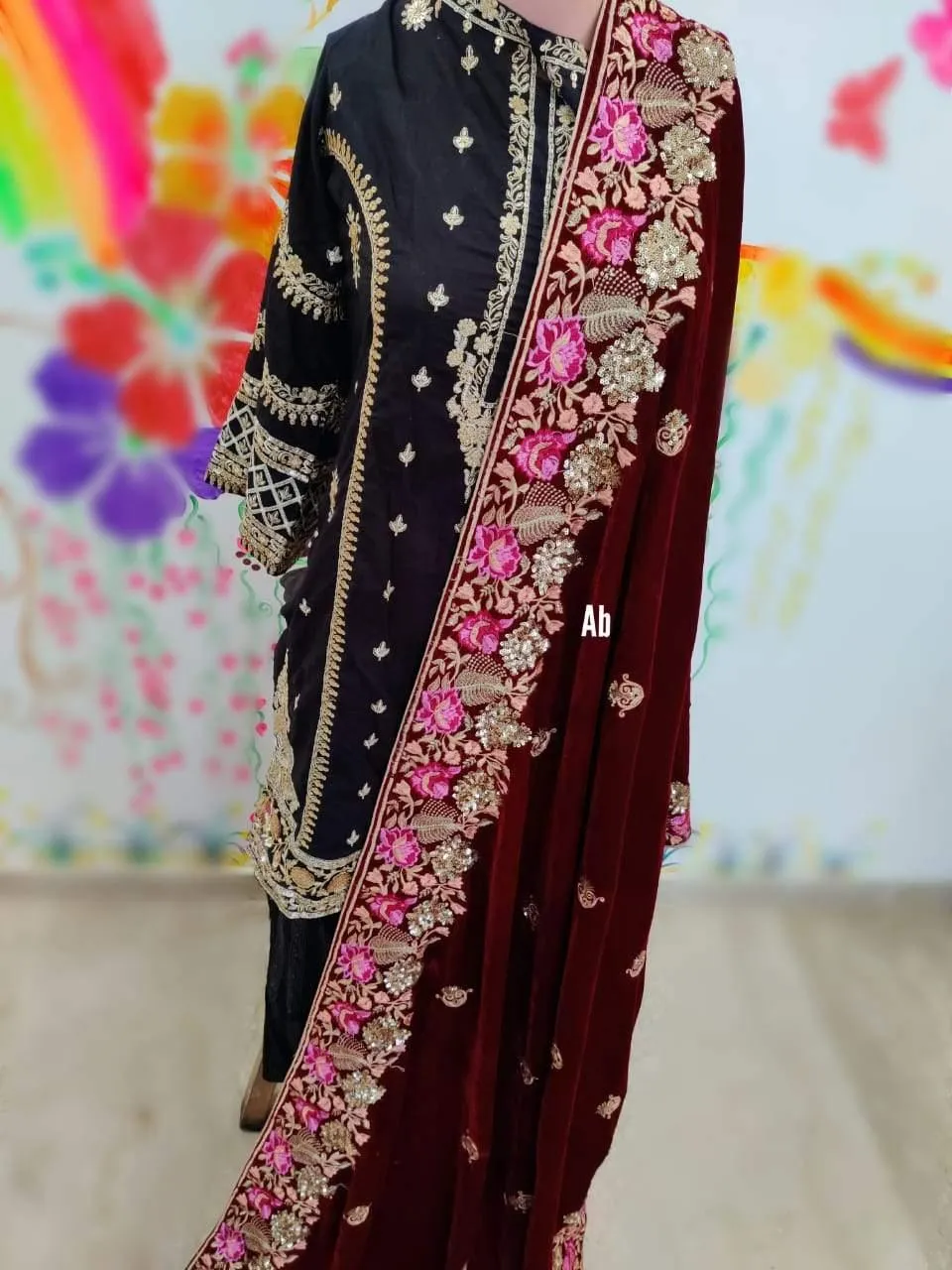 Velvet Embroidered Shawl/D 11