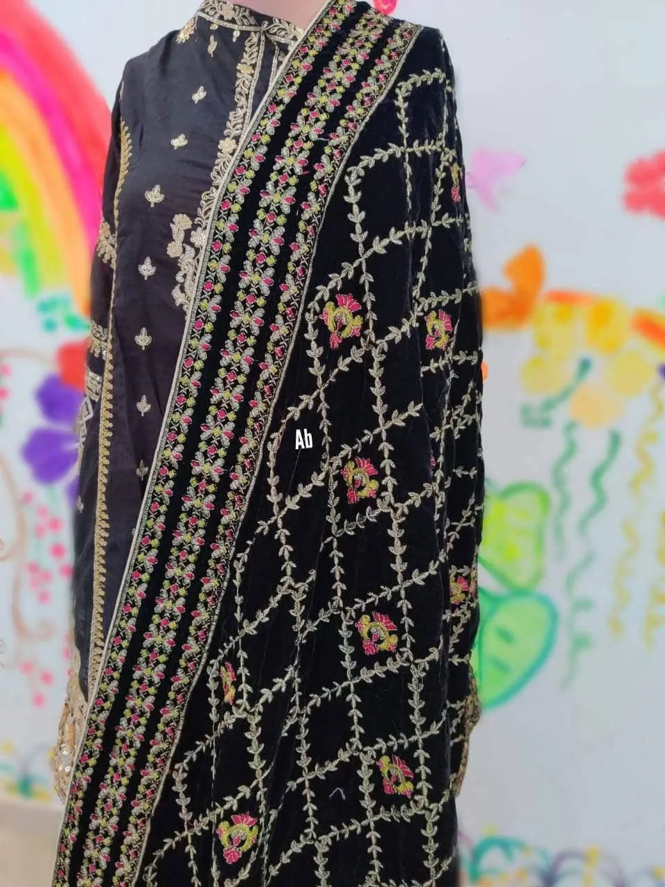 Velvet Embroidered Shawl/D 16