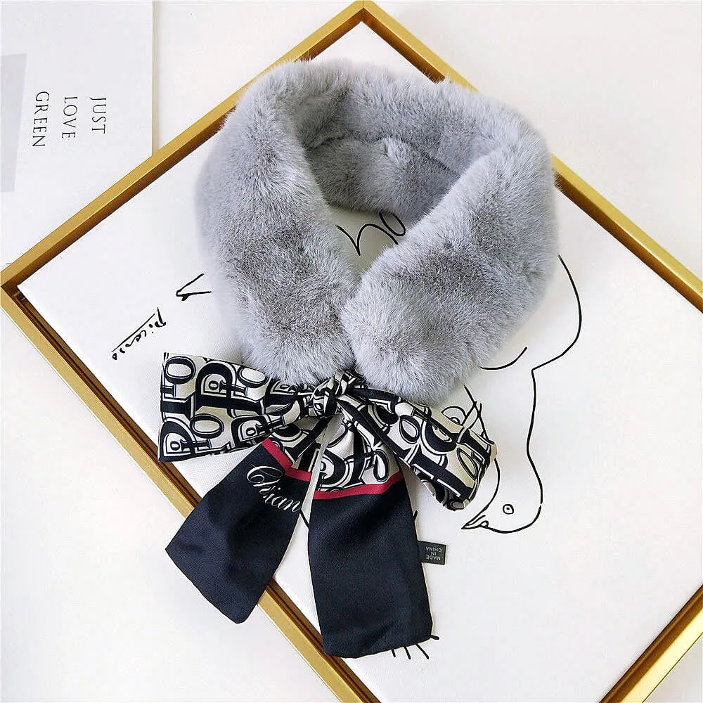 Vogue Plush Leopard Print Infinity Scarf for Women