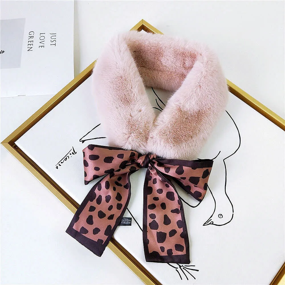 Vogue Plush Leopard Print Infinity Scarf for Women