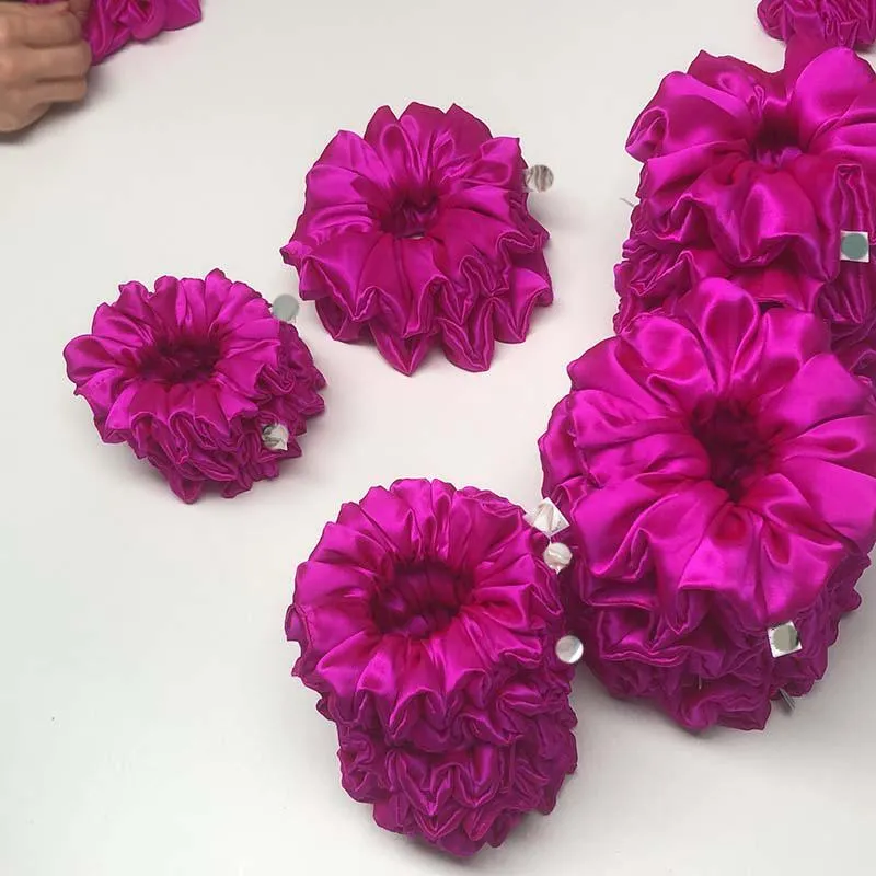 Wholesale silk scrunchies large Fluffy - mix color