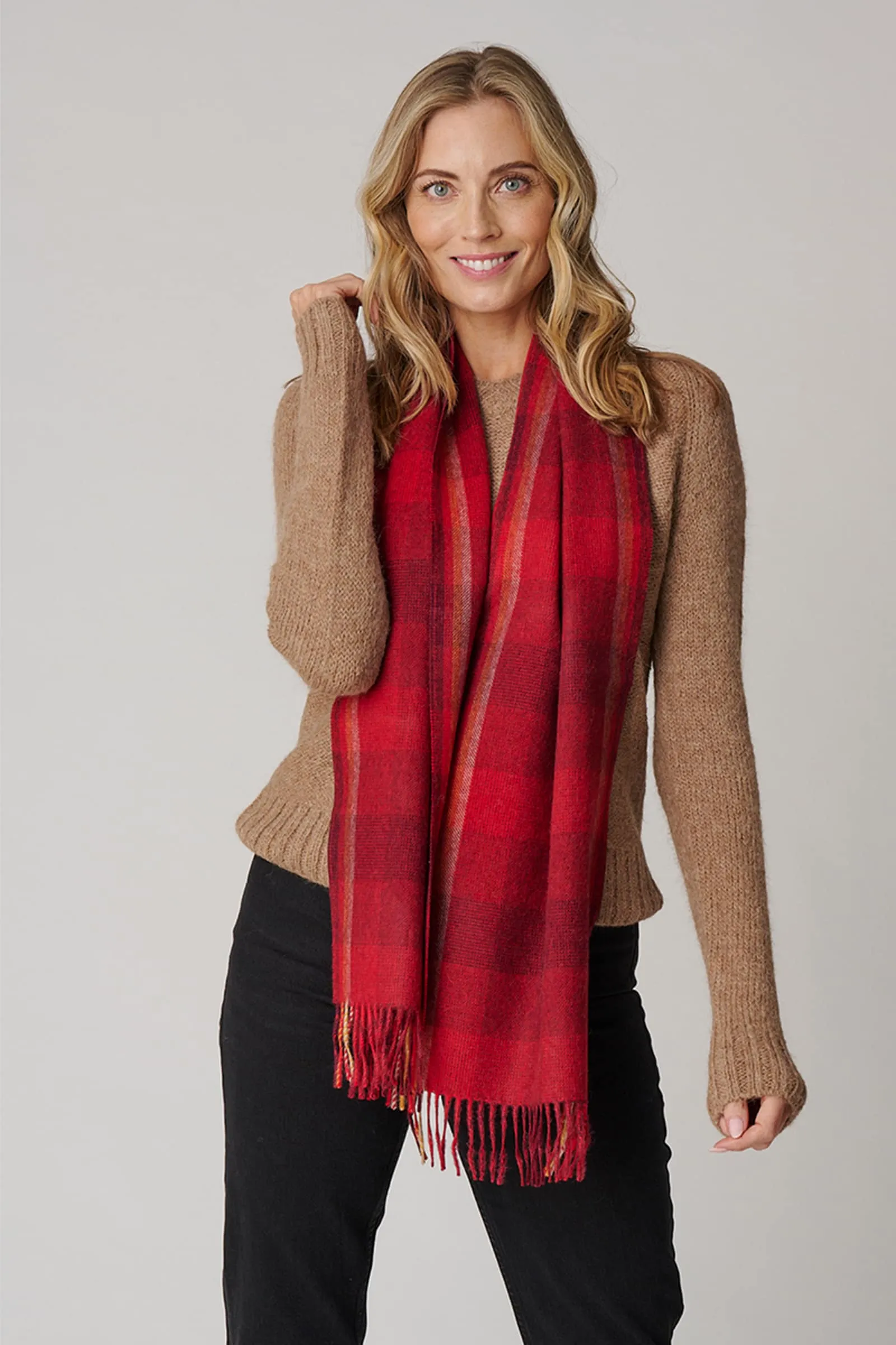 Women's Plaid Scarf